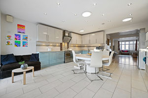 Photo 10- click for photo gallery